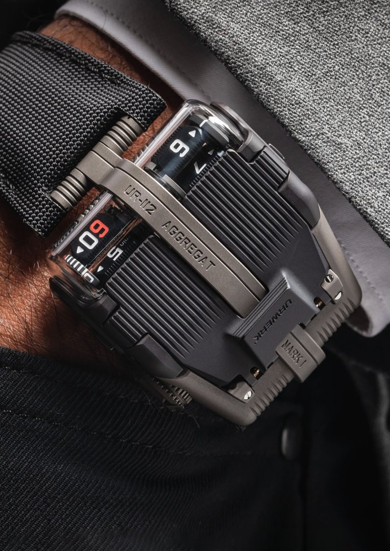 URWERK UR-112 Aggregat