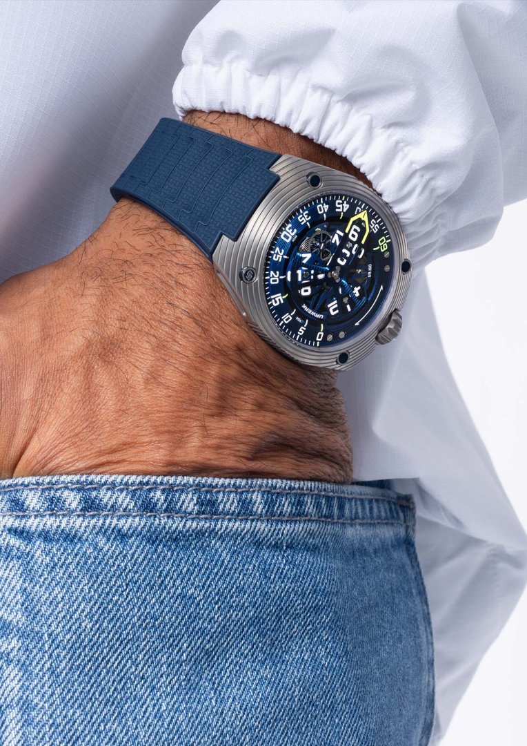 URWERK UR-150 Blue Scorpion 