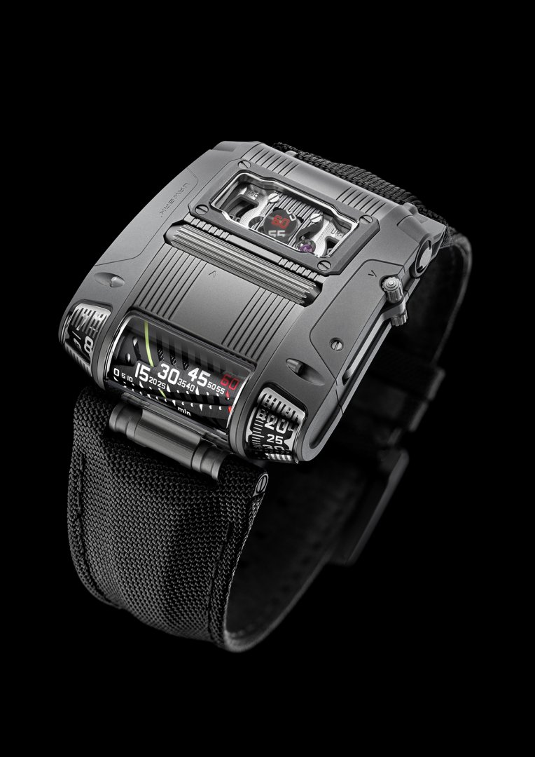 URWERK UR-111C Gunmetal
