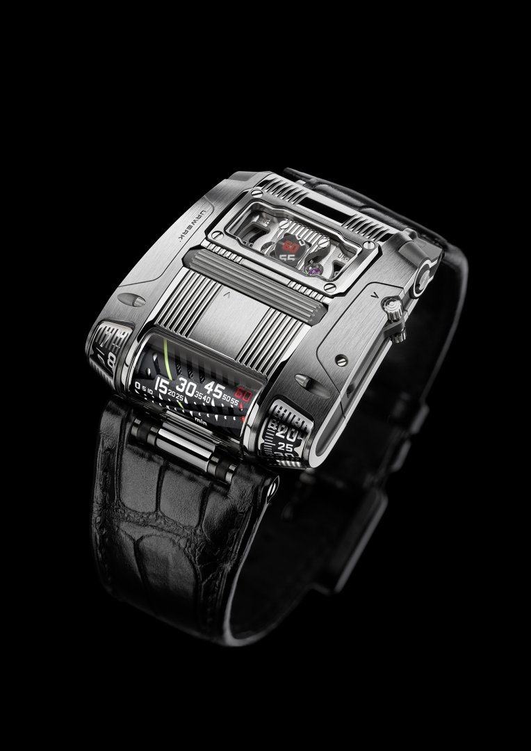 URWERK UR-111C Iron
