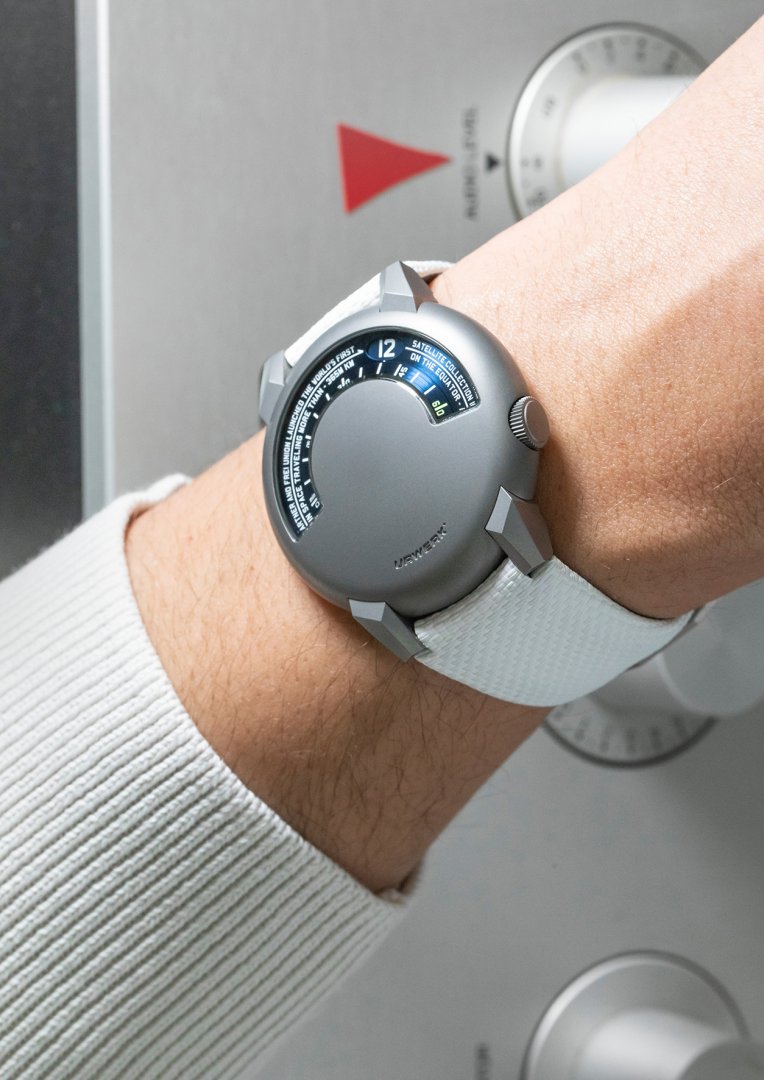 UR-102 Reloaded Titanium