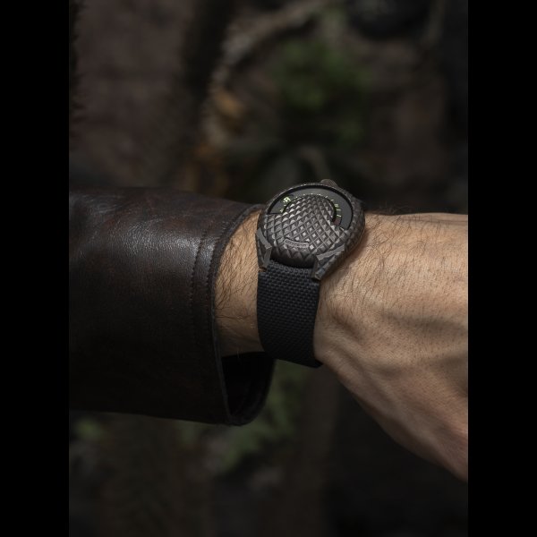 URWERK UR-101 Satellite Watch