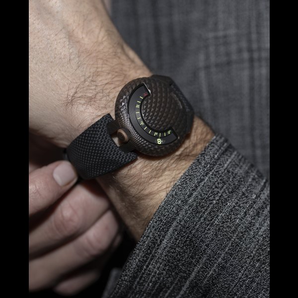 URWERK UR-101 Satellite Watch