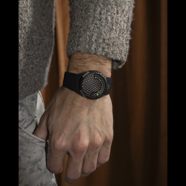 URWERK UR-101 Satellite Watch