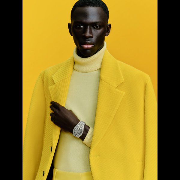 Swiss timepieces Satellite watch UR-100V