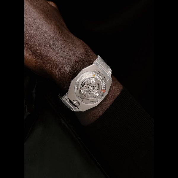 Swiss timepieces Satellite watch UR-100V