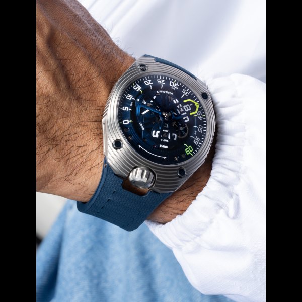 URWERK UR-150 Satellite Watch 